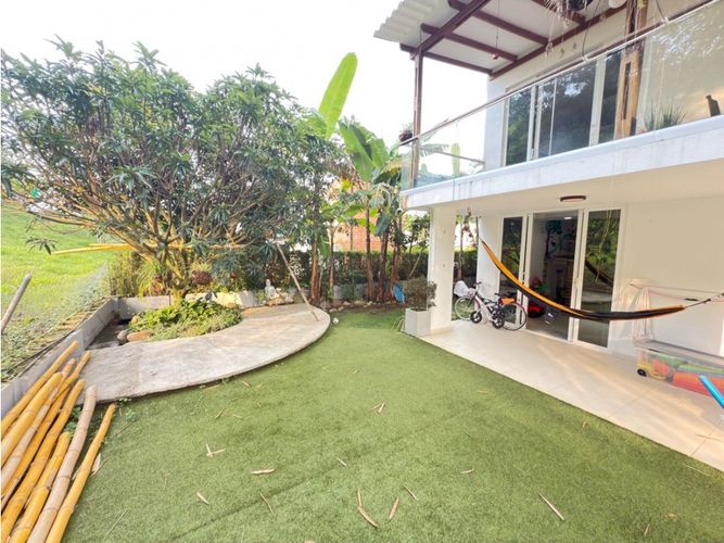 Casa de 4 alcobas en venta en Las Mercedes, Jamundí, 180 m² · foto 3 de 11