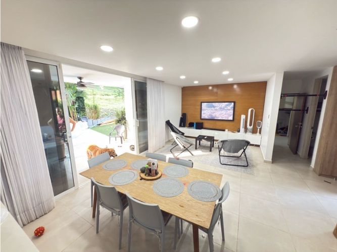 Casa de 4 alcobas en venta en Las Mercedes, Jamundí, 180 m² · foto 5 de 11