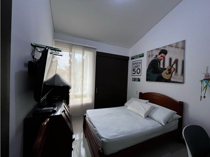 Casa de 4 alcobas en venta en El Castillo, Jamundí, 292 m² · foto 10 de 13