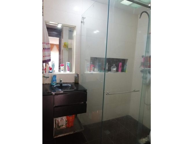 Casa de 4 alcobas en venta en Paseo De Los Almendros, Cali, 260 m² · foto 4 de 15