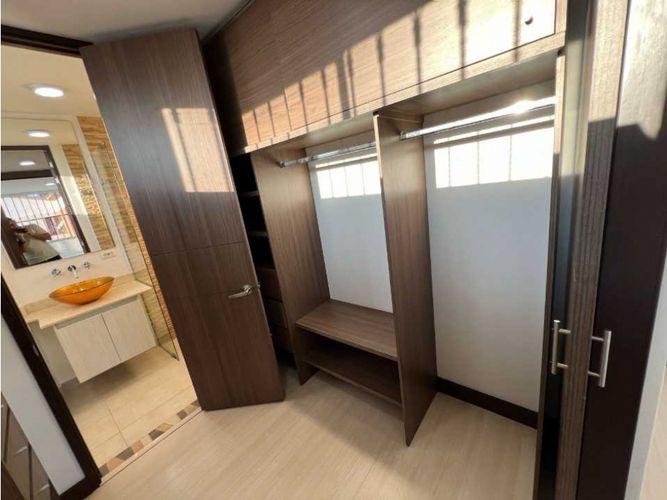 Casa de 3 alcobas en venta en Gualanday, Rionegro, 132 m² · foto 6 de 23