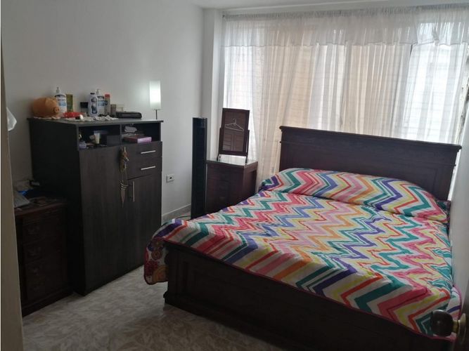 Casa de 4 alcobas en venta en Paseo De Los Almendros, Cali, 260 m² · foto 11 de 15