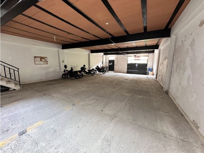 Edificio en venta en San Pedro, Cali, 420 m² · foto 10 de 15