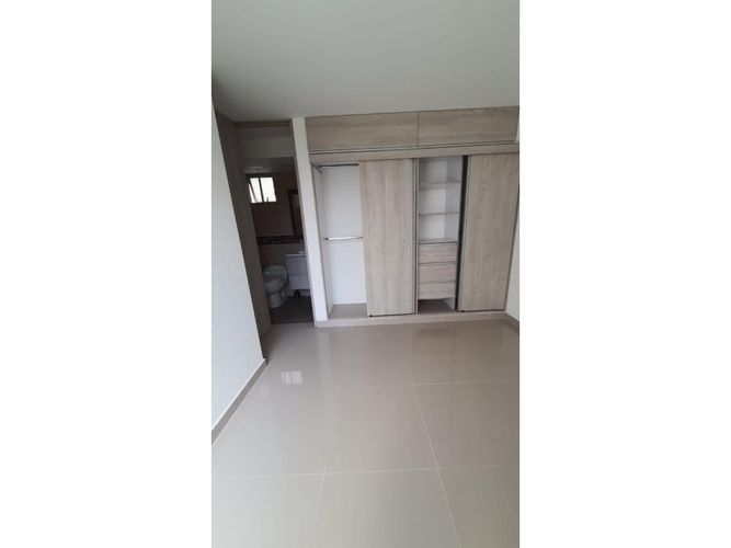 Apartamento de 3 alcobas en venta en Ciro Velazco, Jamundí, 63 m² · foto 8 de 8