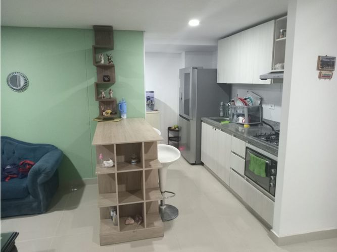 Apartamento de 3 alcobas en venta en Centro, La Estrella, 144 m² · foto 2 de 10