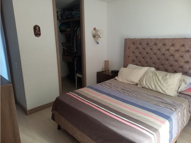 Apartamento de 3 alcobas en venta en Centro, La Estrella, 144 m² · foto 6 de 10