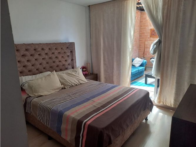 Apartamento de 3 alcobas en venta en Centro, La Estrella, 144 m² · foto 8 de 10