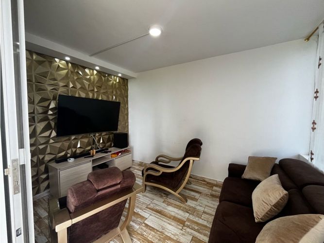Casa de 4 alcobas en venta en Las Mercedes, Jamundí, 250 m² · foto 8 de 19