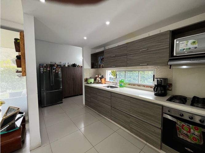 Casa de 4 alcobas en venta en Las Mercedes, Jamundí, 250 m² · foto 11 de 19