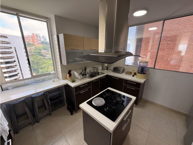 Apartamento de 3 alcobas en venta en Santa Teresita, Cali, 233 m² · foto 5 de 24