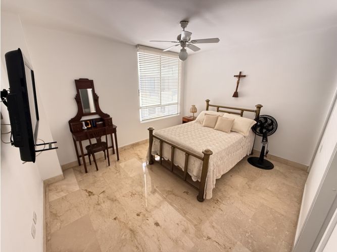Apartamento de 3 alcobas en venta en Santa Teresita, Cali, 233 m² · foto 8 de 24