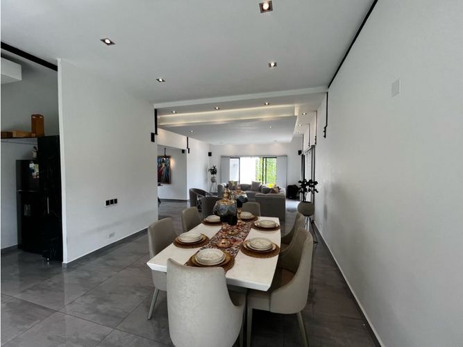 Casa de 5 alcobas en venta en La Morada, Jamundí, 300 m² · foto 6 de 15