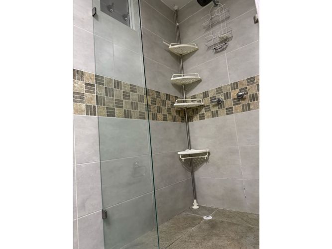 Apartamento de 3 alcobas en venta en Valle Del Lili, Cali, 93 m² · foto 2 de 12