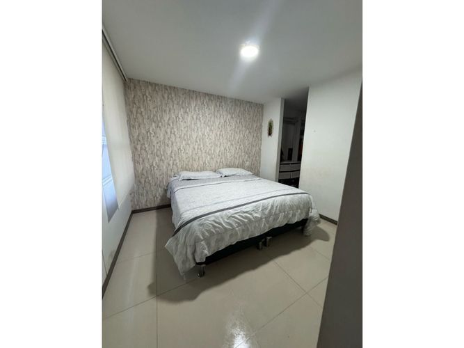 Apartamento de 3 alcobas en venta en Valle Del Lili, Cali, 93 m² · foto 3 de 12