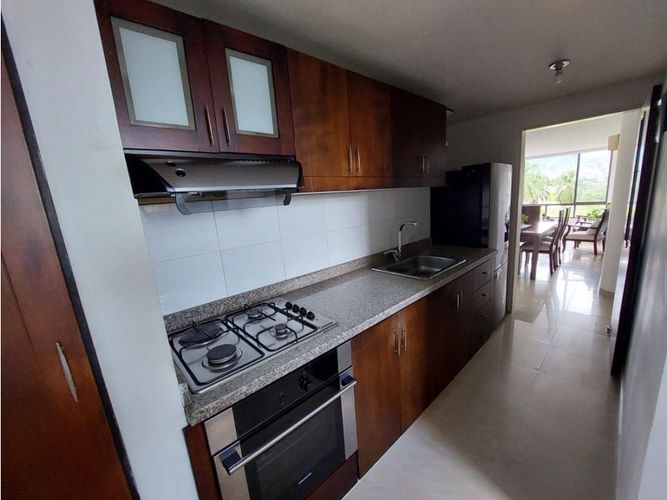 Apartamento de 4 alcobas en venta en La Hacienda, Cali, 100 m² · foto 2 de 14