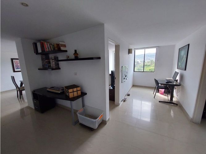 Apartamento de 4 alcobas en venta en La Hacienda, Cali, 100 m² · foto 5 de 14