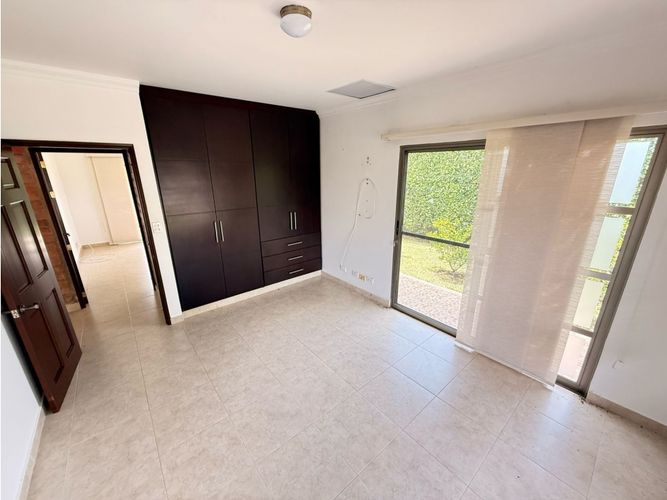 Casa de 5 alcobas en venta en Las Mercedes, Jamundí, 450 m² · foto 14 de 24