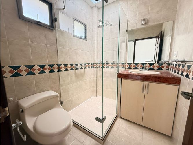 Casa de 5 alcobas en venta en Las Mercedes, Jamundí, 450 m² · foto 15 de 24