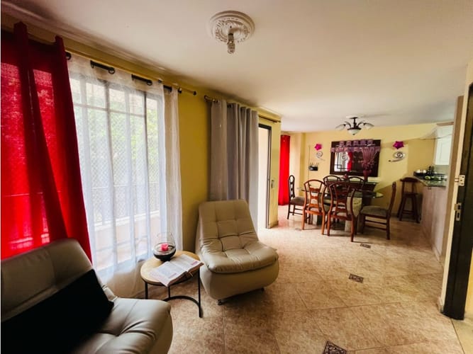Edificio en venta en Laureles, Medellín, 800 m² · foto 8 de 24