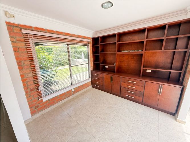Casa de 5 alcobas en venta en Las Mercedes, Jamundí, 450 m² · foto 21 de 24