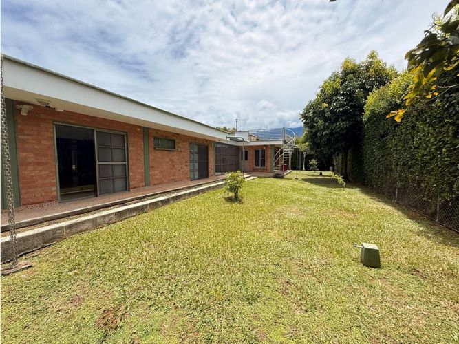 Casa de 5 alcobas en venta en Las Mercedes, Jamundí, 450 m² · foto 23 de 24