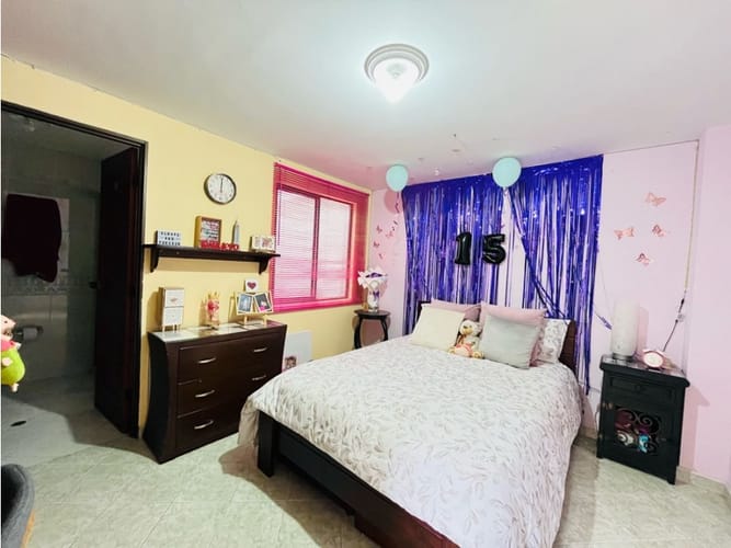 Edificio en venta en Laureles, Medellín, 800 m² · foto 21 de 24