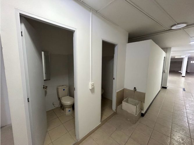 Casa de 3 alcobas en venta en Bretaña, Cali, 406 m² · foto 7 de 19