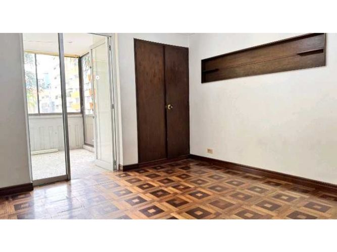 Apartamento de 5 alcobas en venta en Centro Administrativo, Medellín, 329 m² · foto 6 de 24