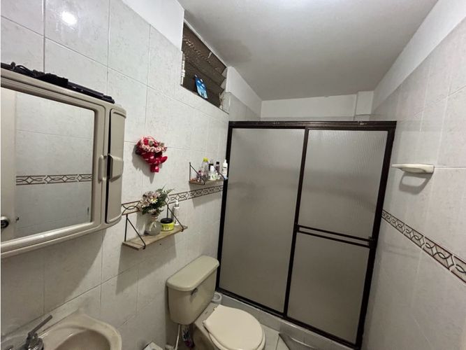 Casa de 3 alcobas en venta en Bretaña, Cali, 406 m² · foto 13 de 19