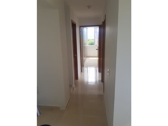Apartamento de 3 alcobas en venta en Cr. La Arboleda, Jamundí, 62 m² · foto 4 de 13
