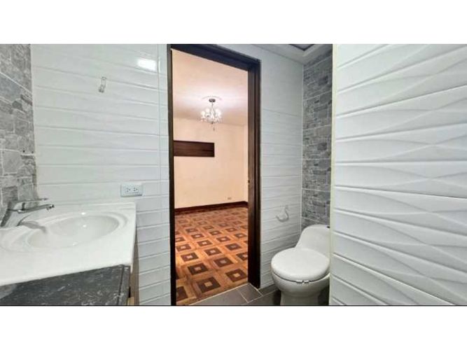 Apartamento de 5 alcobas en venta en Centro Administrativo, Medellín, 329 m² · foto 12 de 24