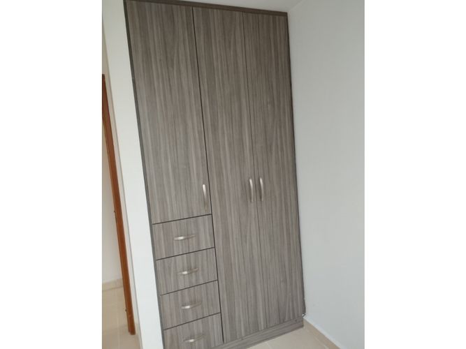Apartamento de 3 alcobas en venta en Cr. La Arboleda, Jamundí, 62 m² · foto 6 de 13