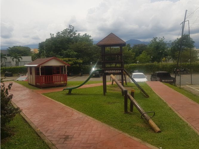 Apartamento de 3 alcobas en venta en Cr. La Arboleda, Jamundí, 62 m² · foto 9 de 13