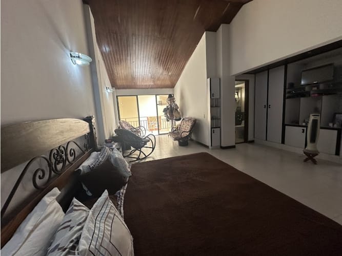 Casa de 4 alcobas en venta en El Ingenio, Cali, 350 m² · foto 13 de 24