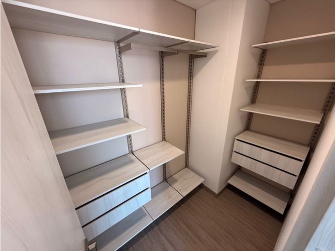 Apartamento de 3 alcobas en venta en Bellavista, Cali, 187 m² · foto 16 de 23