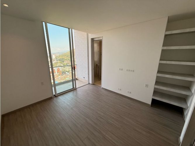 Apartamento de 3 alcobas en venta en Bellavista, Cali, 187 m² · foto 21 de 23