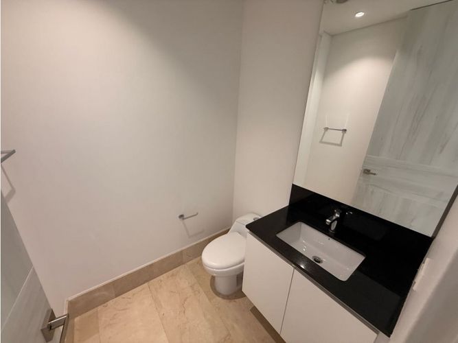 Apartamento de 3 alcobas en venta en Bellavista, Cali, 187 m² · foto 23 de 23