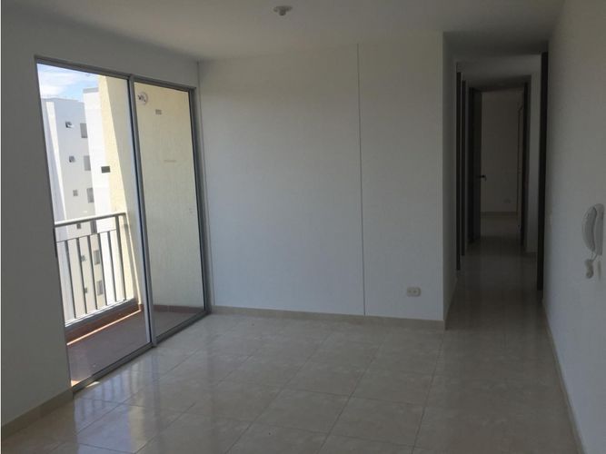 Apartamento de 3 alcobas en venta en Cr. Los Naranjos, Jamundí, 63 m² · foto 11 de 11