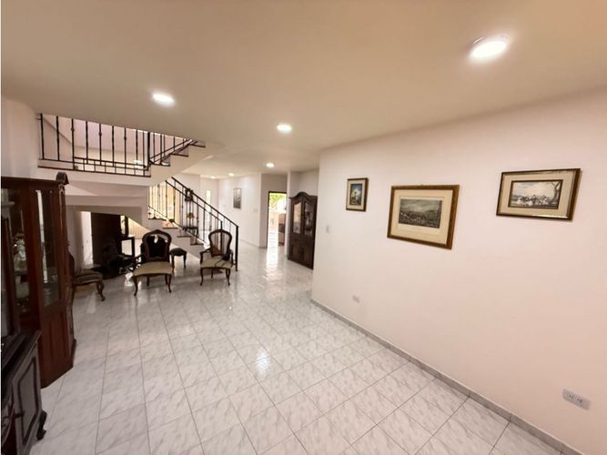 Casa de 3 alcobas en venta en Ciudad Jardin, Cali, 222 m² · foto 19 de 24