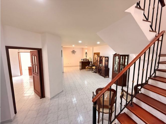 Casa de 3 alcobas en venta en Ciudad Jardin, Cali, 222 m² · foto 21 de 24