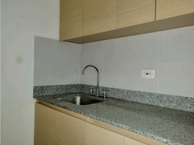 Oficina en arriendo en Villa Carlota, Medellín, 50 m² · foto 9 de 17