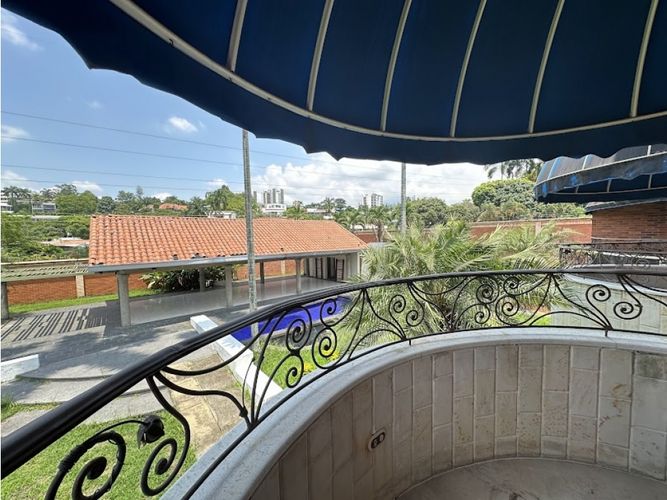 Casa de 5 alcobas en venta en Ciudad Jardin, Cali, 1380 m² · foto 14 de 24
