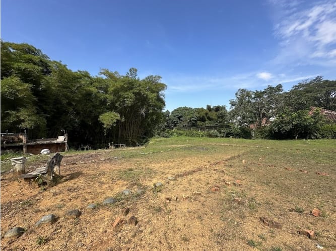 Lote en venta en Pance, Cali, 1730 m² · foto 2 de 24