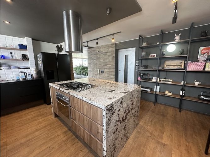 Apartamento de 2 alcobas en venta en Santa Teresita, Cali, 230 m² · foto 4 de 24