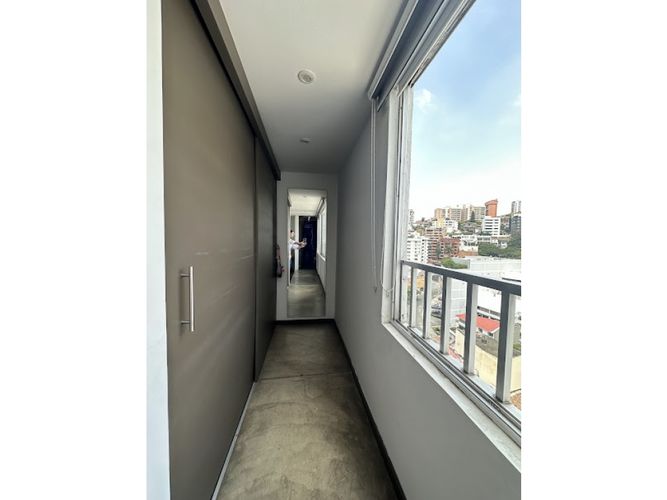 Apartamento de 2 alcobas en venta en Santa Teresita, Cali, 230 m² · foto 7 de 24
