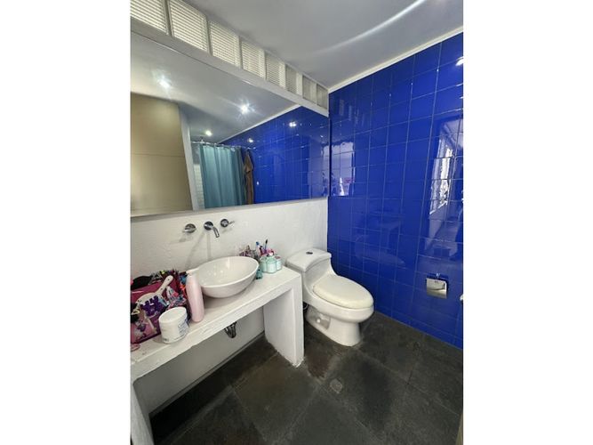 Apartamento de 2 alcobas en venta en Santa Teresita, Cali, 230 m² · foto 8 de 24
