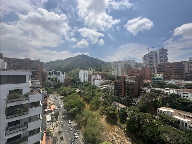 Apartamento de 2 alcobas en venta en Santa Teresita, Cali, 230 m² · foto 10 de 24