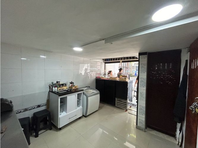 Casa en venta en Granada, Cali · foto 2 de 14