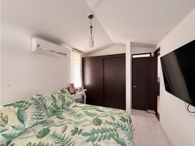 Casa de 3 alcobas en venta en El Castillo, Jamundí, 195 m² · foto 6 de 24