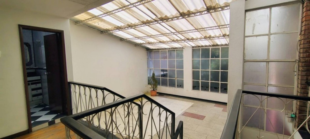 Casa en venta en Galerias, Bogotá · foto 10 de 24